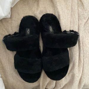Black ugg slippers. Size 7. Brand new.